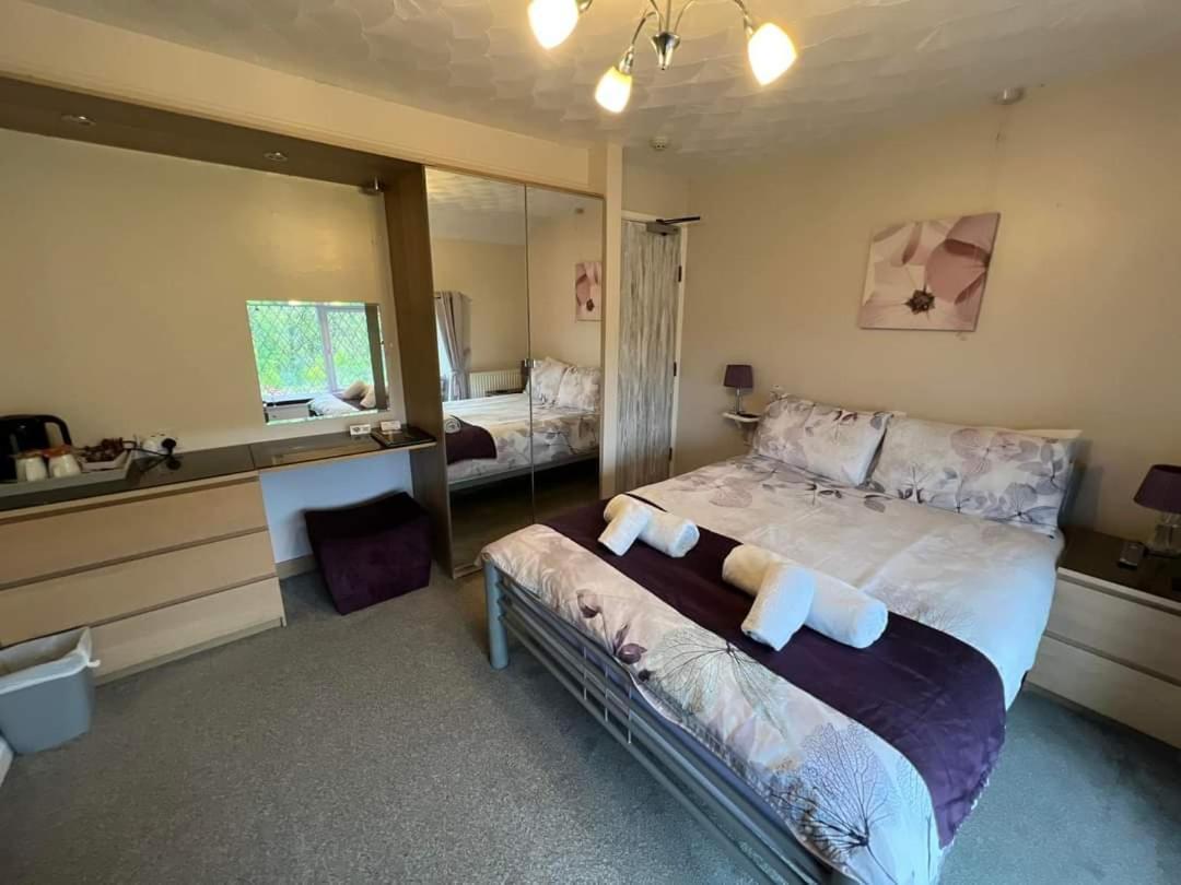 Cwmbach Guest House Neath Room photo
