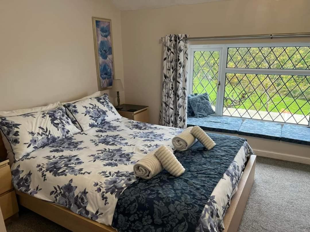 Cwmbach Guest House Neath Room photo